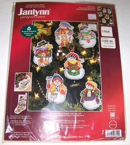 Janlynn SNOW FOLKS ORNAMENTS Counted Cross Stitch KIT - Picture 1 of 2