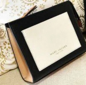 Marc Jacobs Grind Colorblock Multipurpose Cosmetic Pouch Smoked Almond - Picture 1 of 6