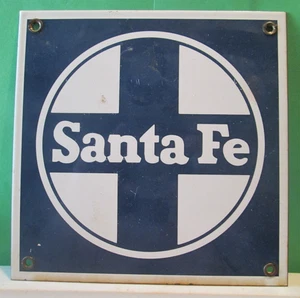 Classic SANTA FE R R RAILROAD top QUALITY porcelain coated 18 GAUGE steel SIGN - Picture 1 of 6