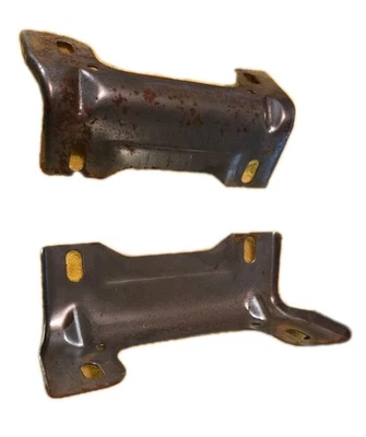 US SELLER 80-87 Ford Crown Victoria Radiator Grill Opening Bracket  Part#... - Image 1 of 3