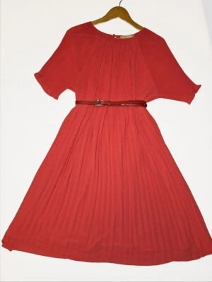 Vestido para mujer Michael Kors talla grande 2x rojo plisado aleteo (cinturón no incluido) Foto 1 de 4