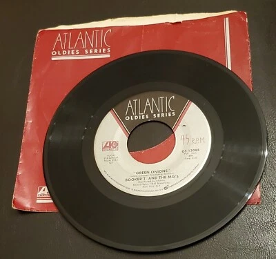 BOOKER T AND THE MG'S GREEN ONIONS / CHINESE CHECKERS 45 RPM ATLANTIC  RECORDS - Image 1 of 4