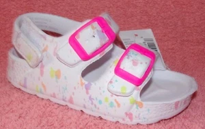 NWT THE CHILDRENS PLACE BABY GIRLS TODDLER WHITE PAINT SPLATTER SANDALS SZ 8 - Picture 1 of 2