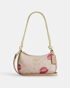 NWT Coach Teri Mini Crossbody Bag In Signature Canvas With Lips Print CZ943 - Picture 1 of 12