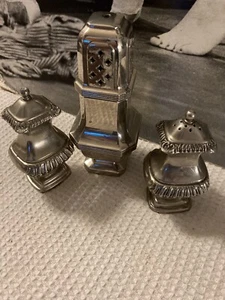Vintage Salt & pepper shakers cruet collectors items - Picture 1 of 6