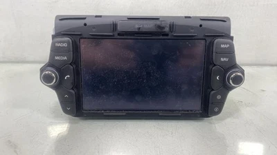 Autorradio original KIA CEE-D 2 PHASE 2 96560A2500WK - Imagen 1 de 4