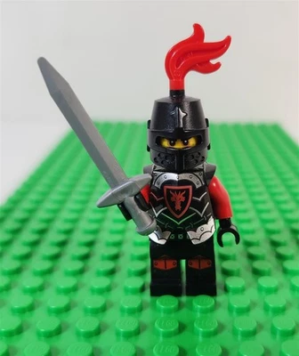 LEGO Castle DRAGON KNIGHT ARMOR Minifigure cas524 70402 - Image 1 of 4