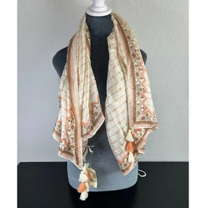 NUEVO CON ETIQUETAS - Bufanda cuadrada Lucky Brand 42" - Borlas - 100% seda - ribete de algodón - crema - Imagen 1 de 7