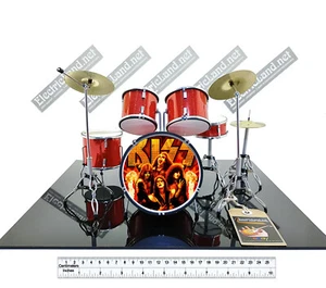 Mini Drum Set KISS Tribute Fan Rock Scale 1:4 Miniatur Gadget Sammlerstück Bausatz - Bild 1 von 4