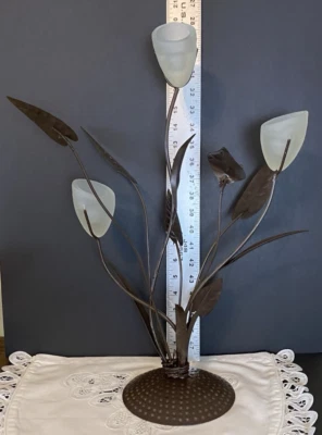 Elegante Candelabro Flor con Vidrio Esmerilado 19" Alto Foto 1 de 4