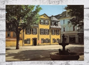 AK Weimar Schillerhaus Architektur Brunnen Ansichtskarte Postkarte Vintage Deko - Picture 1 of 2