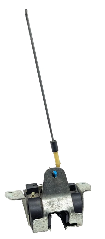 98-05 Mercedes W163 ML350 ML55 AMG Actuador de cierre de tapa de maletero trasero OEM Foto 1 de 4