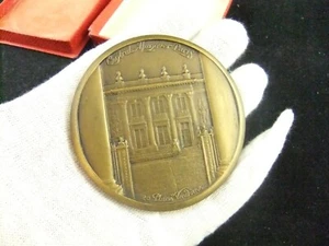 Medalla de Bronce R Benard Central Hanover Bank & Trust Company Paris firmada - Imagen 1 de 12