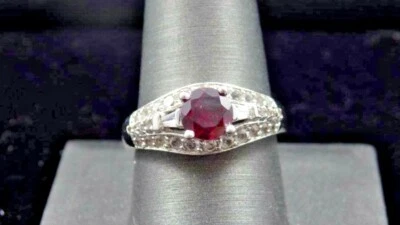 Anillo solitario granate rodolita frambuesa con acento de circón talla 10 Foto 1 de 4
