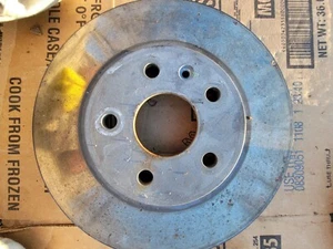 2017 Chevy Impala Drivers Side Disc/Rotor Brake..300 MILES ONLY - Picture 1 of 2