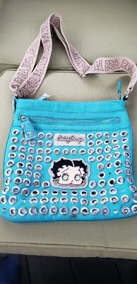 Cartera Betty Boop Turquesa Remachada Bling Grande Bolso de Mano Logo Correa Expandible RARA Foto 1 de 4