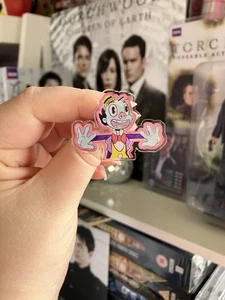 Lux/Mr Ring - A - Ding Acrylic Pin Badge | Doctor Who Whovian Sci Fi - Picture 1 of 3