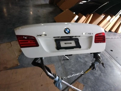 Maletero/portón trasero sin alerón para BMW 528i 508822 14-16 Foto 1 de 4