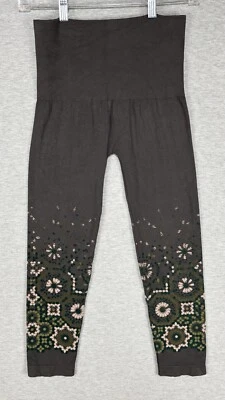 Leggings capri M. Rena Tummy Tuck talla única estampado floral abstracto gris rosa Foto 1 de 4