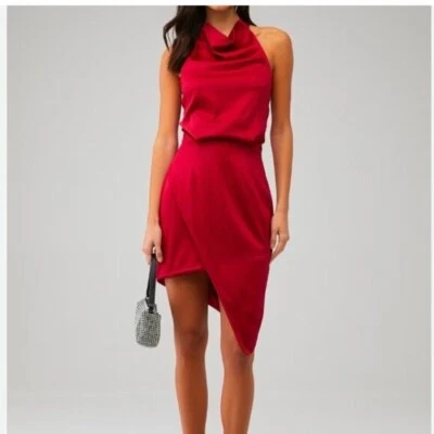 Vestido Elliatt Camuflado Para Mujer Talla Grande Rojo Halter Asimétrico Cóctel Foto 1 de 4