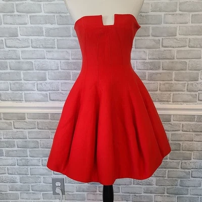 Mini Vestido Halston Heritage Sin Tirantes Estructurado Lápiz Labial Rojo 2 Glam Fiesta Retro Foto 1 de 4