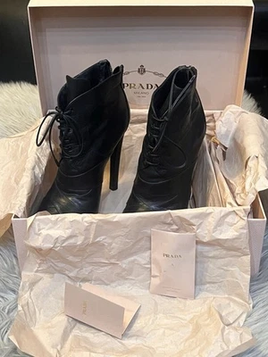 Botas de plataforma Prada Calzature Donna Foto 1 de 4