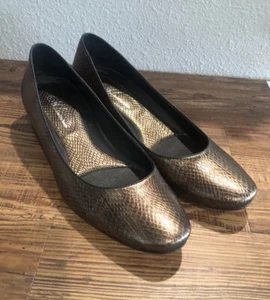 Oh! Healthy Heels Snake Bronze Metallic Leather Dress Low Heel 1” US 9M Women's - Picture 1 of 13