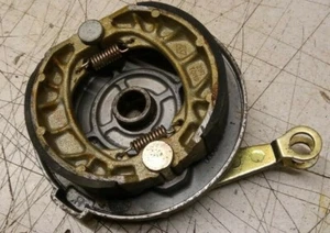Eton Viper RXL 150 2005 150 CC piezas cuádruples - montaje de freno delantero derecho - Imagen 1 de 1