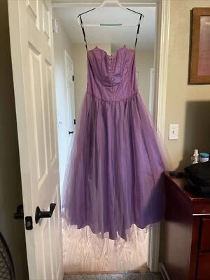 Vestido de graduación formal rosa y púrpura iridiscente talla 13/14 De Laru de Sheila Yen Foto 1 de 4