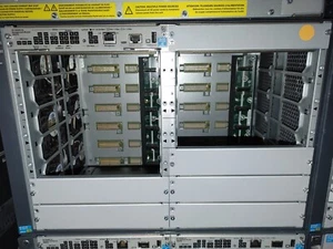 Aruba J9851A 5400R zl2 Series 12-Slot Switch Chassis - With Fan Tray, No Pwr, - Picture 1 of 2