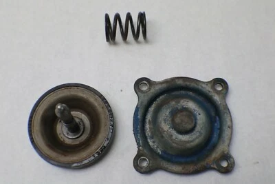 1965-1986 Mustang Automatic C4 Transmission Low & Reverse Servo Assembly COVER - Image 1 of 4