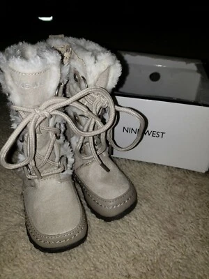 Botas de piel Nine West para bebé niña talla 5 Foto 1 de 4