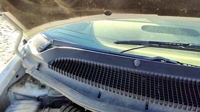 Brazo limpiaparabrisas derecho pasajero Grand Caravan 1996-2002 hoja fabricante original 4717364ab Foto 1 de 4