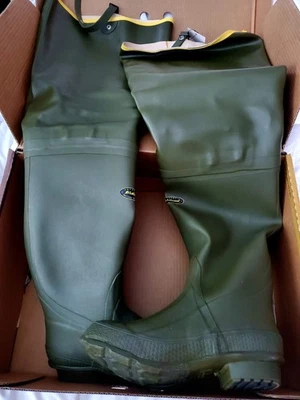 Lacrosse 32" Marsh hip rubber boots Mens sz8 New - Image 1 of 4