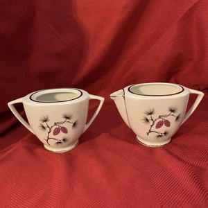 China fina, crema vintage y azúcar abierta, Arcadian “Southern Pines” - Imagen 1 de 19