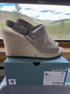 NUEVO TOMS Monica Desert Gamuza Taupe Punta Abierta Alpargata Cuñas Talla 9M  Foto 1 de 4