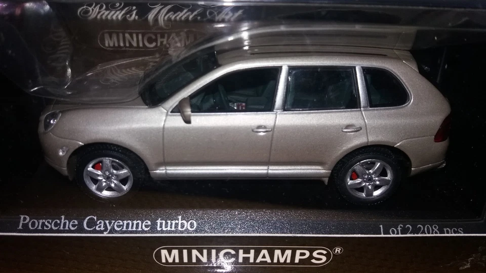 Minichamps 1/43 Porsche Cayenne Turbo 2002 beige metallic - Immagine 1 di 1