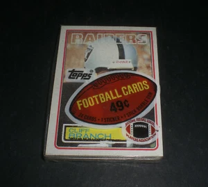 1983 Topps Football Cello Pack - CLIFF BRANCH TOP CARD - Picture 1 of 2
