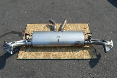 Silenciador de escape trasero BMW X6 2008-2014 dañado OEM 7577840 8736 Foto 1 de 4