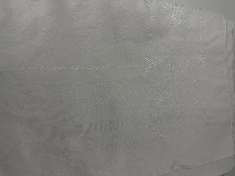 White LInen Blend DAMASK Tablecloth 50 x 80 - Image 1 of 2