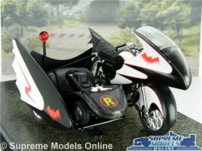 BATMAN BATCYCLE MODEL BIKE CLASSIC TV SERIES 1:22 SCALE AUTOMOBILIA BATMOBILE K8 - Image 1 of 4