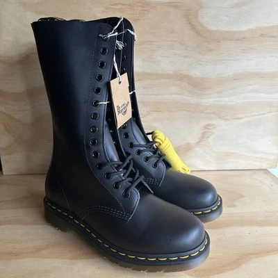 Botas Dr Martens 1914 Cuero Liso Negras Altas 14 Agujeros Para Hombre 6 Para Mujer 7 NUEVAS Foto 1 de 4