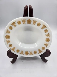 De colección. Platillo de barco Pyrex Butterfly patrón dorado Gravy - Imagen 1 de 6