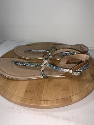 Sandalia Call It Spring para mujer tanga espalda correa al tobillo tropical talla 9 usada en excelente estado Foto 1 de 4