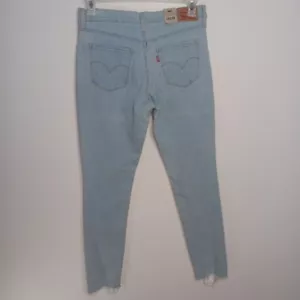 Pantalones de mezclilla ajustados Levi's 311 talla 30 X 30 precio de venta sugerido por el fabricante 69,50 USD azul claro dobladillo crudo nuevos con etiquetas - Imagen 1 de 15
