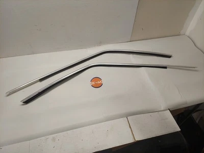 Ford Mustang 1979-1986 cupé muesca puerta banda de clima canal moldura moldura OEM Foto 1 de 4