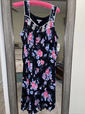 Secret Treasures Black Floral Women’s XL (16-18) Night Gown NWT’s - Image 1 of 4