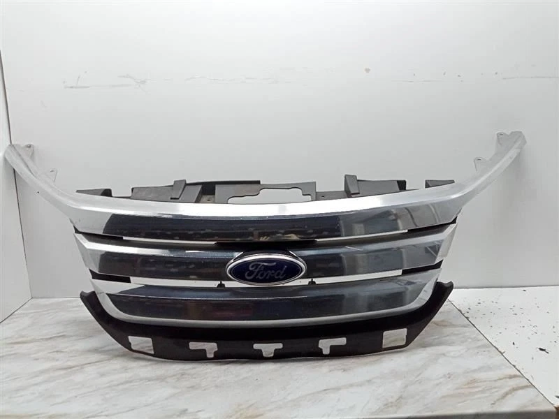 Grille Upper Bright Chrome Assembly Fits 10-12 FUSION 145657 Foto 1 de 4