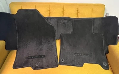 23-25 OEM Kia Sportage Juego de alfombrillas alfombras negras  Foto 1 de 4