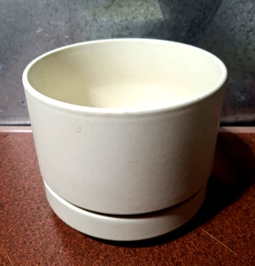 Vintage Arabia Of Finland 7 1/2"Dia X 6" Tall Matte White Flower Pot And Saucer - Picture 1 of 4
